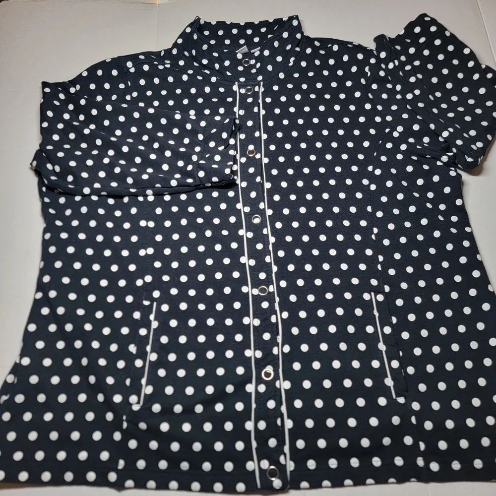 Quacker Factory Polka Dot Snap Button Top Womens Size 2X Black Mock Neck Pockets